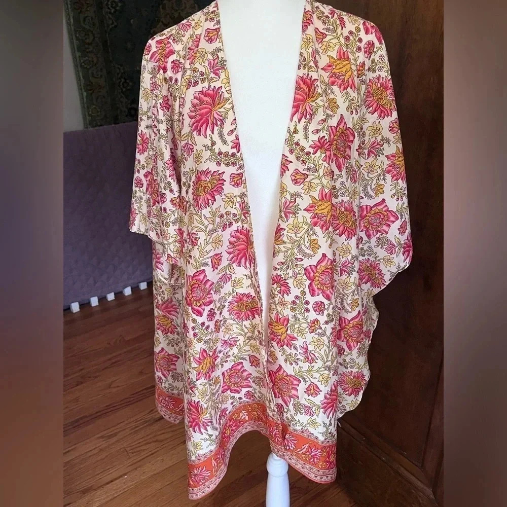 NWT Steve Madden Floral Kimono Women Size OSFM